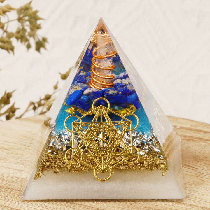 Pyramide d'orgone du cube de Métatron en lapis-lazuli Olivenorma
