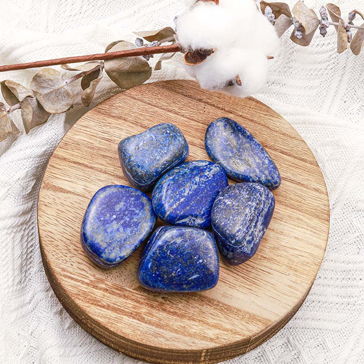Ensemble de pierres naturelles polies en lapis-lazuli Olivenorma