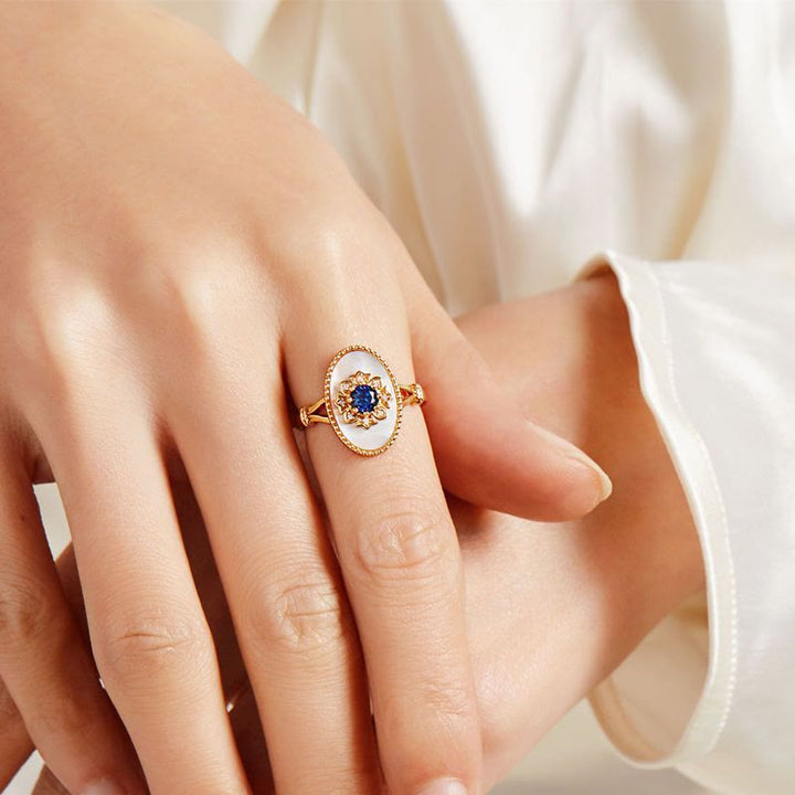 Bague ajustable Olivenorma en nacre et saphir blanc et zircon