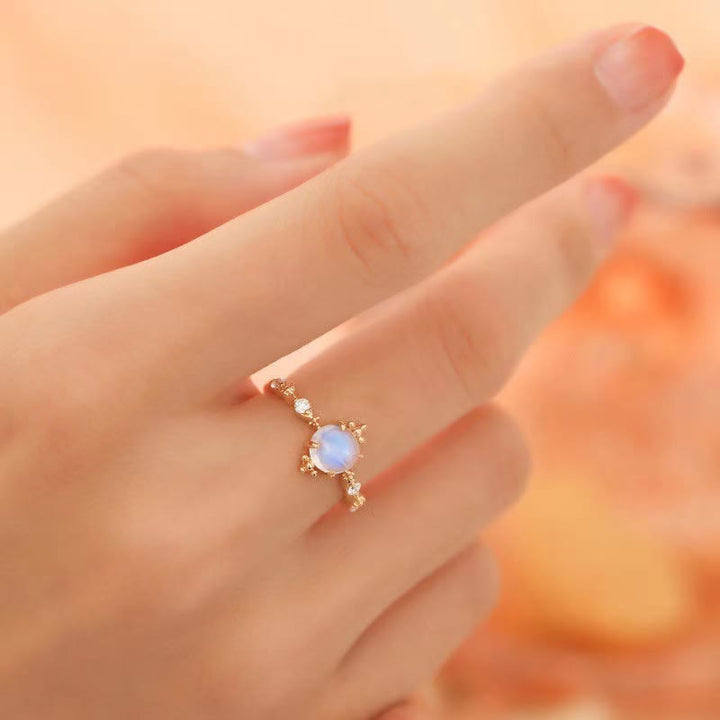 Bague ajustable simple et luxueuse en zircon blanc et pierre de lune Olivenorma