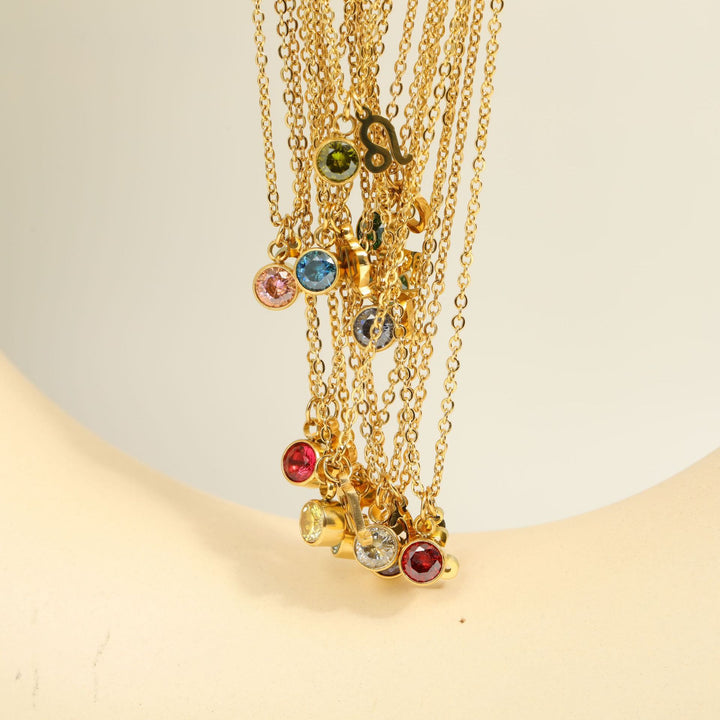 Collier en acier inoxydable avec pierre de naissance et runes du zodiaque Olivenorma
