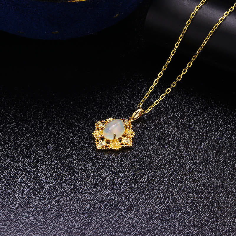 Collier avec pendentif en forme de losange découpé en opale naturelle Olivenorma