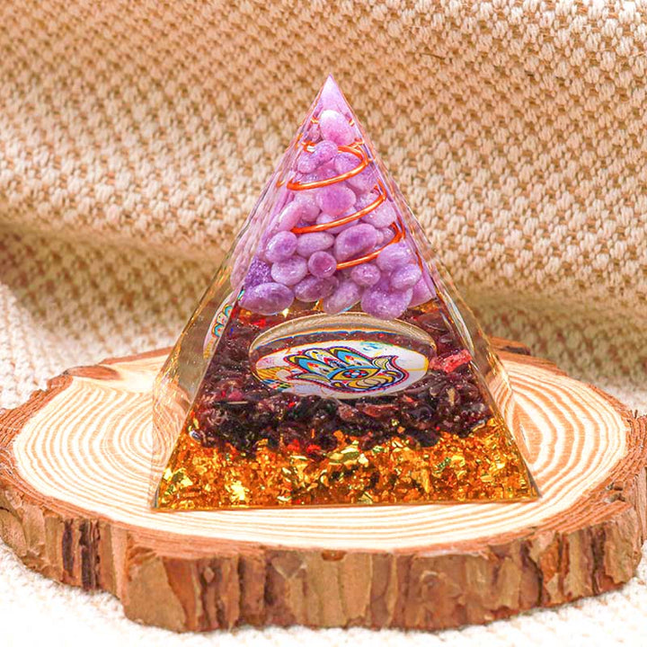 Pyramide d'orgone de guérison Hamsa en jade violet Olivenorma avec grenat