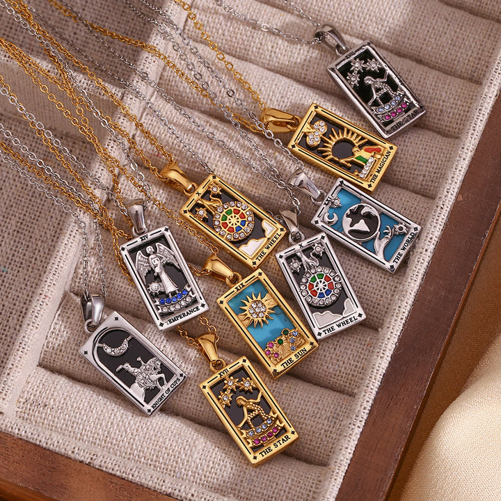 Collier de cartes de tarot en acier inoxydable plaqué or 18 carats Olivenorma 