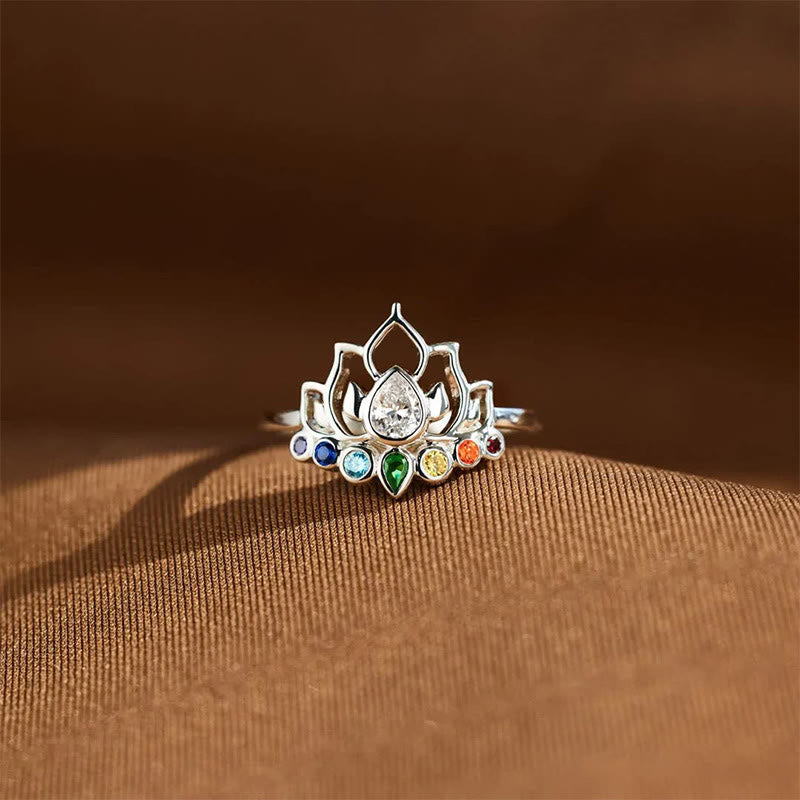 Bague de yoga arc-en-ciel avec lotus Olivenorma et 7 chakras
