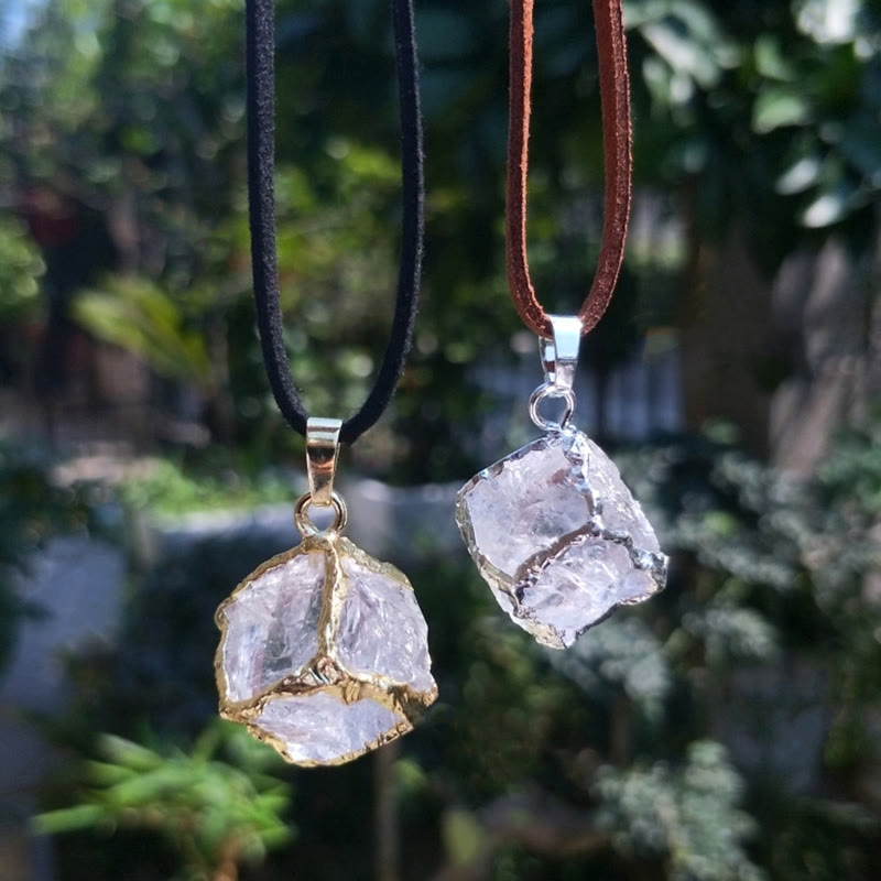 Pendentif en forme d'étoile carré en cristal blanc naturel Olivenorma