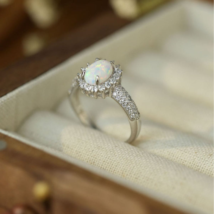 Bague fleur en zircon blanc opale Olivenorma
