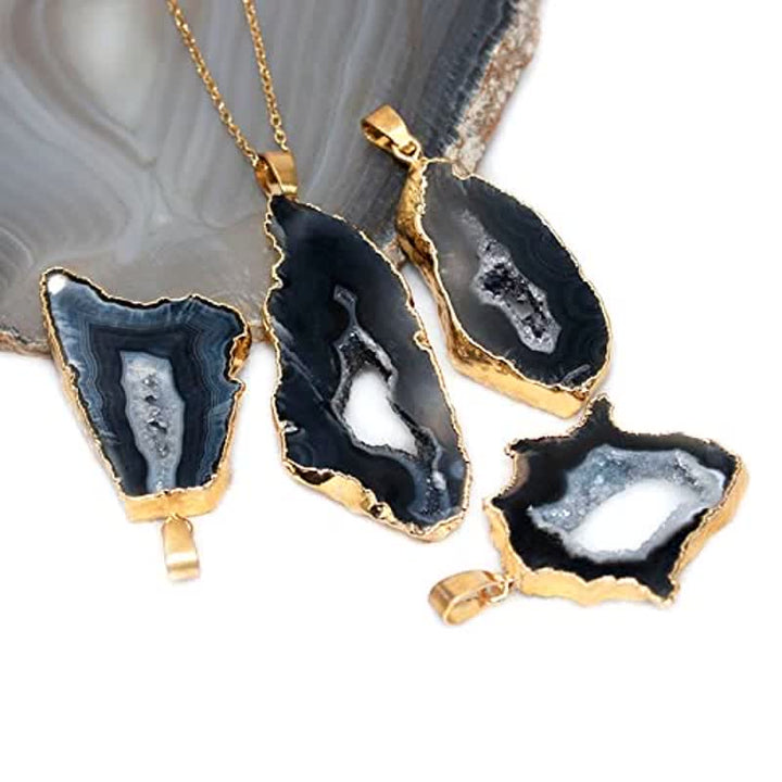 Collier en tranches de cristal brut irrégulier Olivenorma