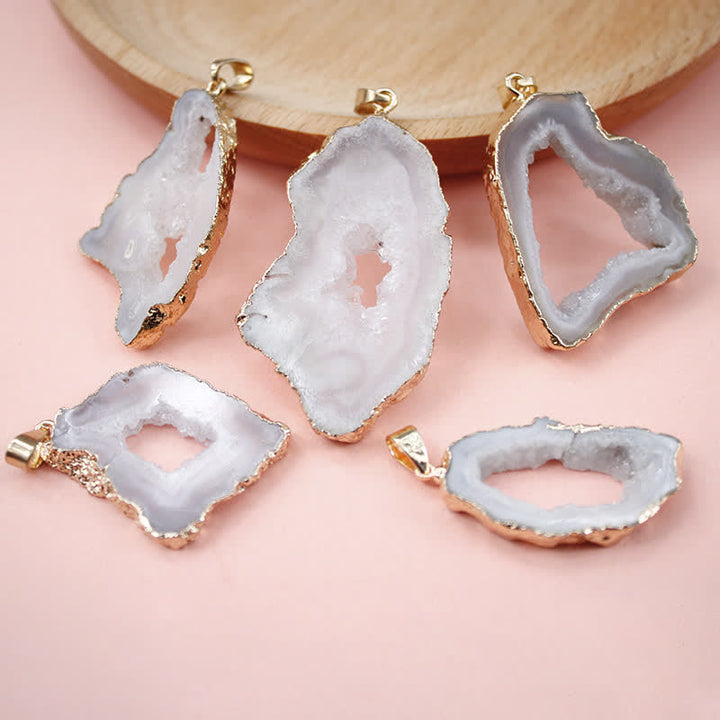 Collier en tranches de cristal brut irrégulier Olivenorma