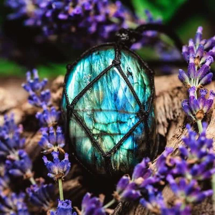 Collier en labradorite avec cœur de dragon Olivenorma 