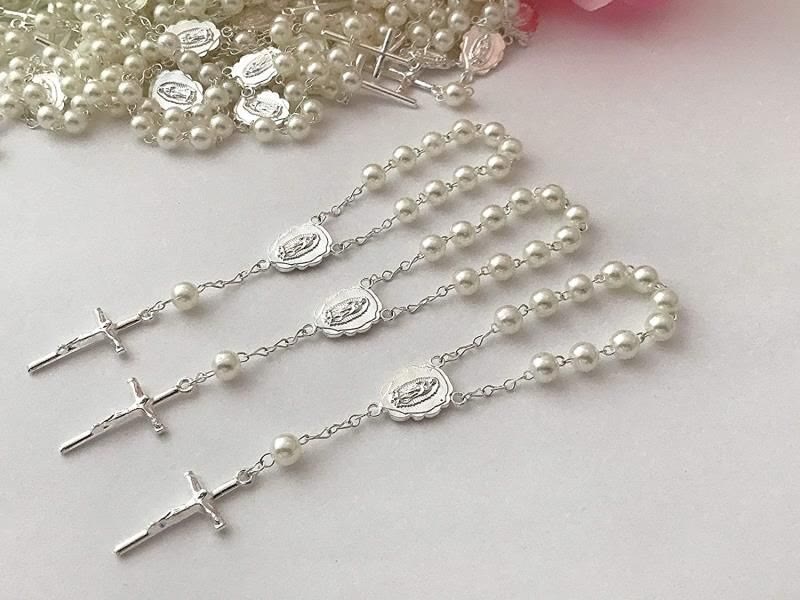 Bracelet en perles et croix en forme de cœur Olivenorma