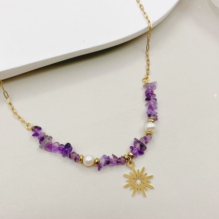 Collier pendentif étoile à 16 branches en perles d'améthyste irrégulières Olivenorma