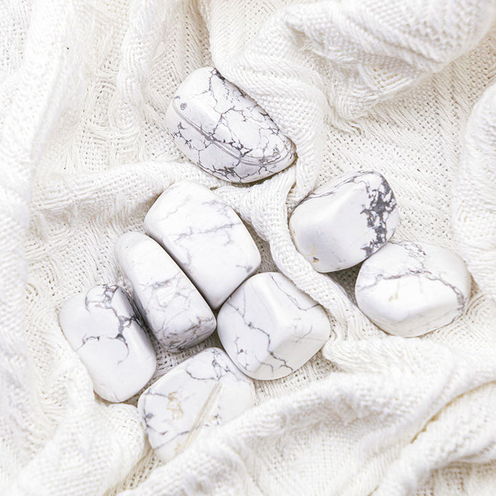 Ensemble de pierres naturelles polies turquoise blanches Olivenorma