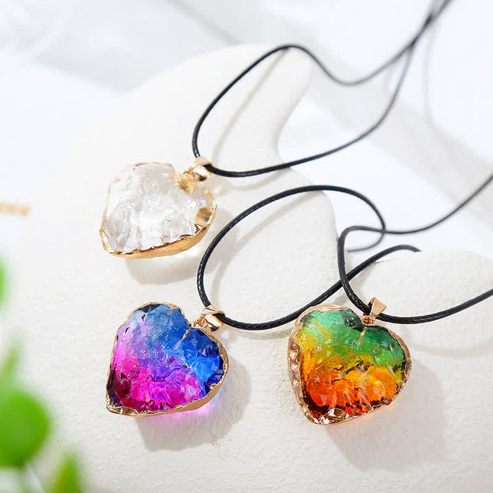 Collier créatif en cristal de fluorite en forme de cœur