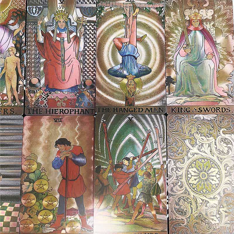 Cartes de tarot en feuille d'or de style antique Olivenorma 