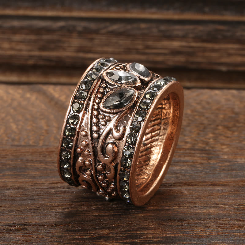 Bague Olivenorma en bronze doré et pierre de lune grise de Bohème