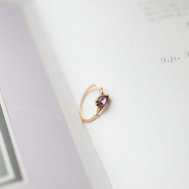Bague ouverte ajustable en forme de goutte d'eau avec zircon blanc améthyste Olivenorma
