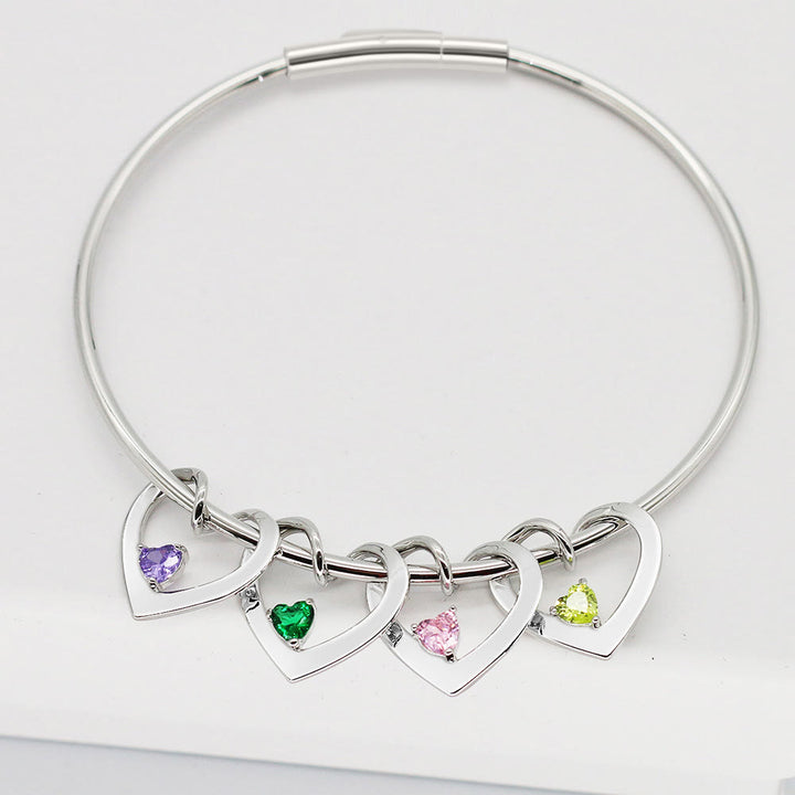 Bracelet chaîne à breloques en forme de cœur avec pierre de naissance et nom personnalisé Olivenorma
