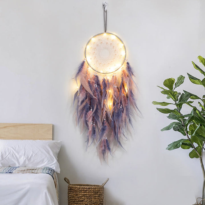 Attrape-rêves en plumes fait main avec éclairage LED Olivenorma