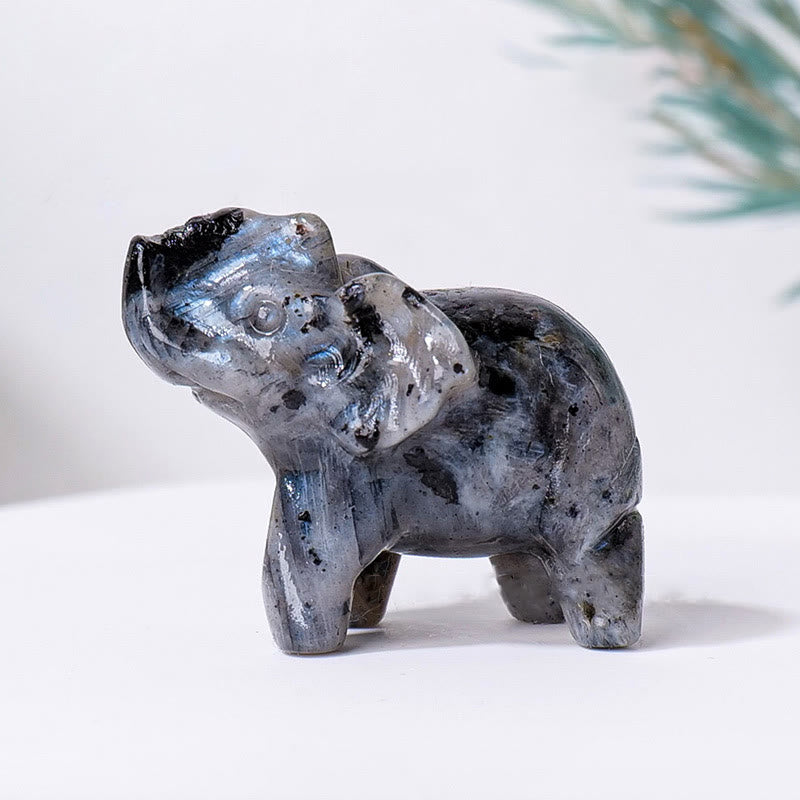 Ornement en pierre précieuse sculptée en cristal naturel Olivenorma - Amphibole noir - image 34