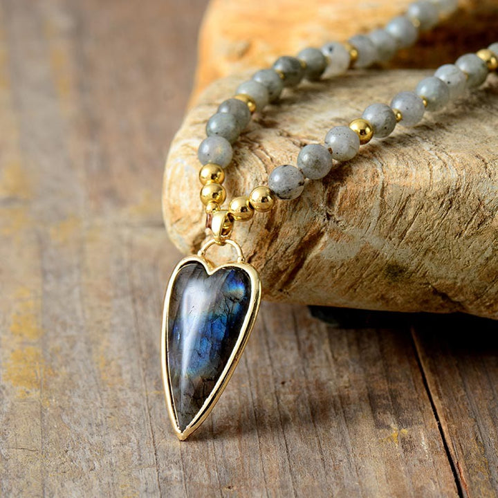 Collier pendentif long en forme de cœur avec labradorite Olivenorma 