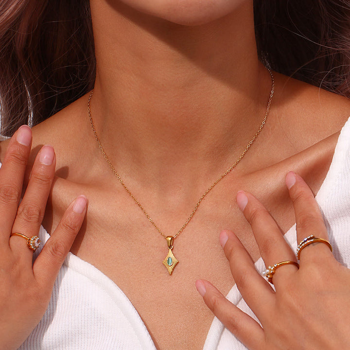 Collier pendentif en acier inoxydable avec œil de chat Olivenorma