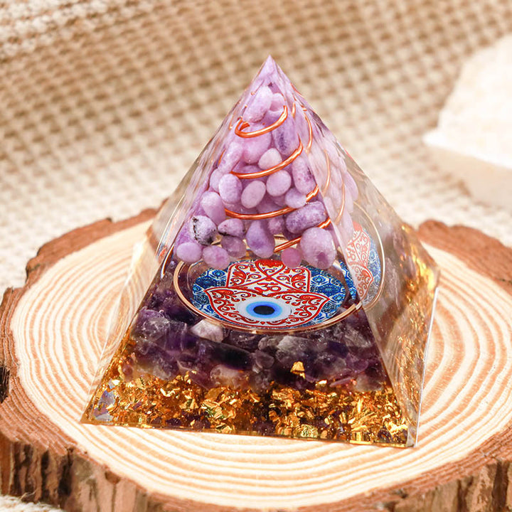 Pyramide d'orgone de protection Hamsa en améthyste Olivenorma avec jade violet