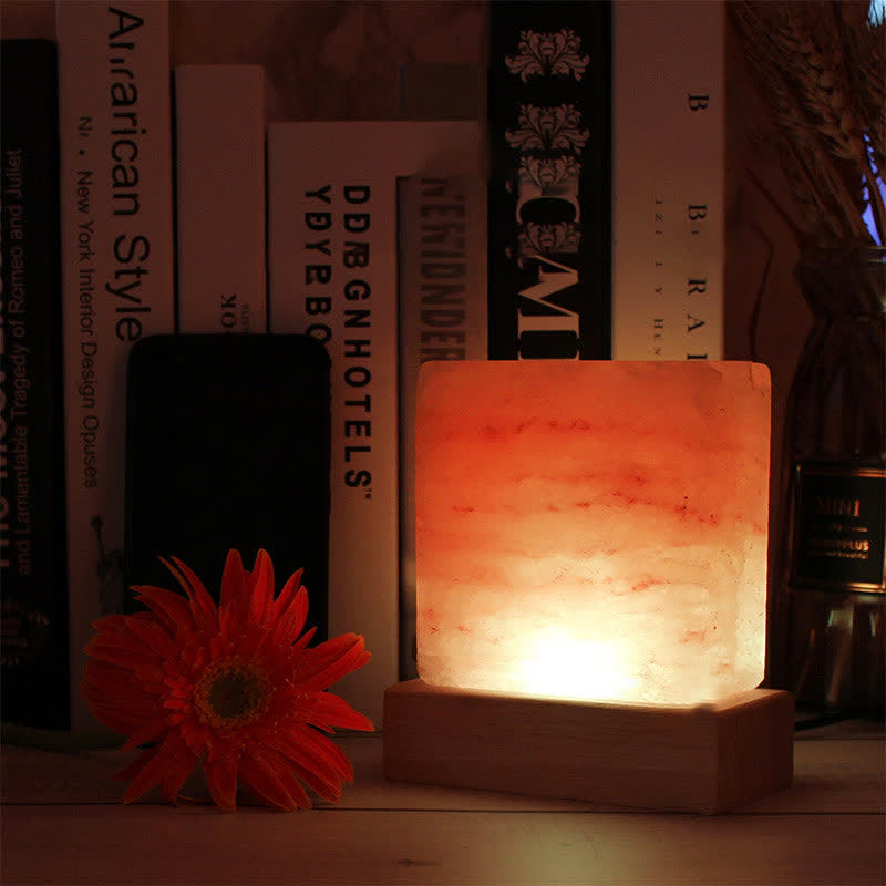 Lampe de sel rose de l'Himalaya de forme carrée Olivenorma