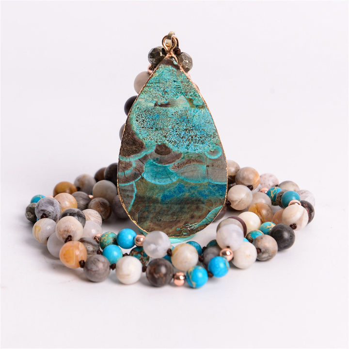 Collier de perles de turquoise africaines naturelles fait main Olivenorma 