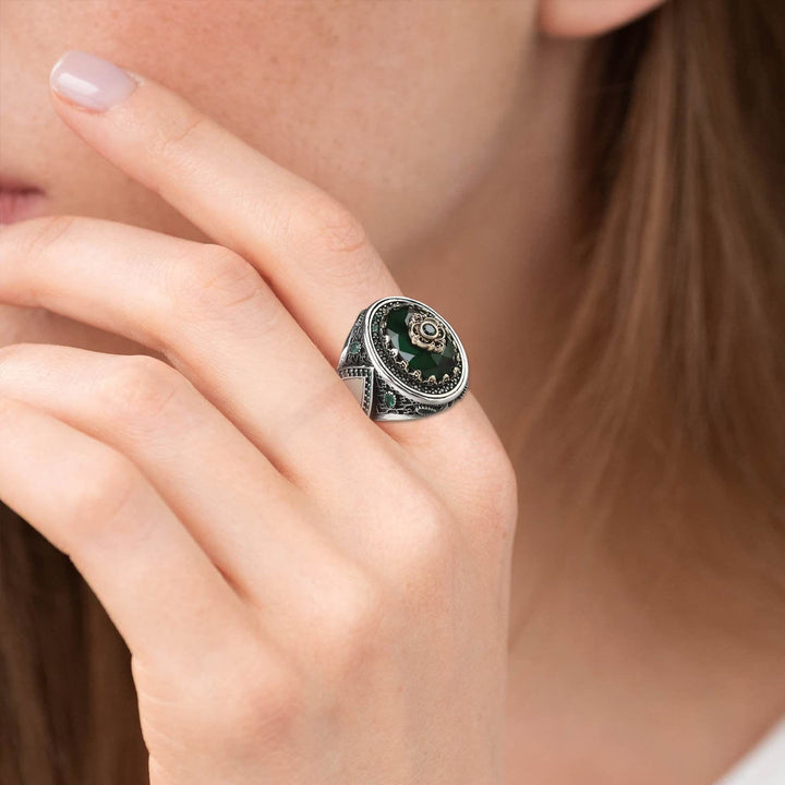 Bague empilable en forme de goutte d'eau avec émeraude Olivenorma