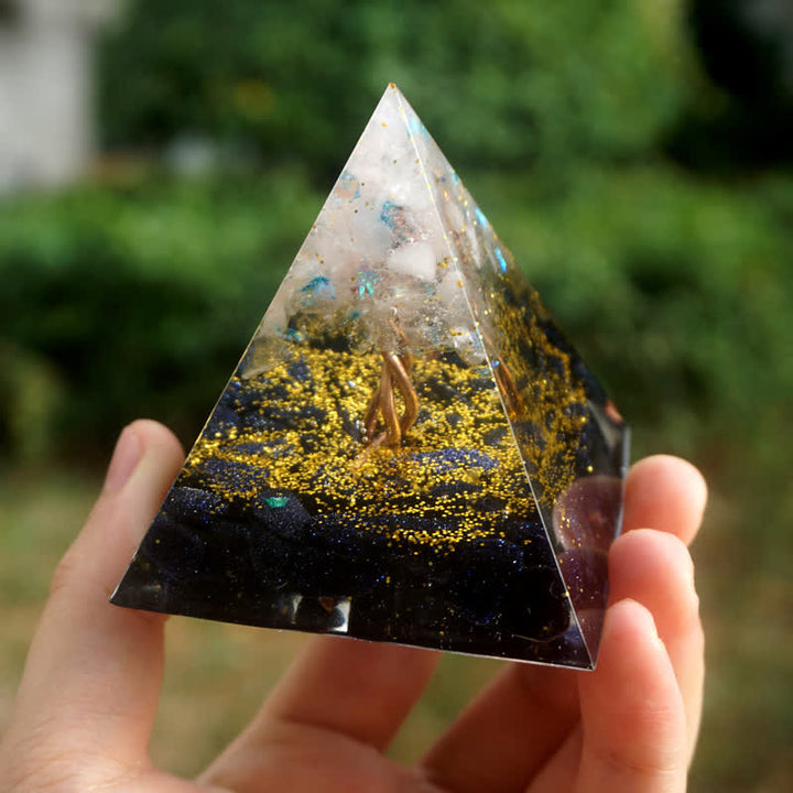 Pyramide d'orgone en quartz rose et grès bleu Olivenorma