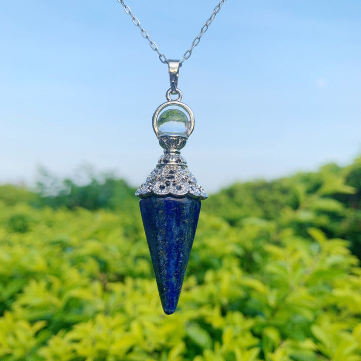 Colliers pendentifs à pointe de cristal de guérison Olivenorma