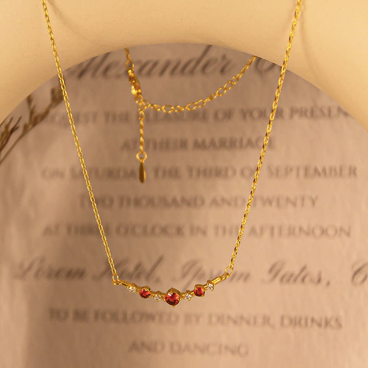Collier Olivenorma « Symbole d'indépendance » avec diamants et grenats
