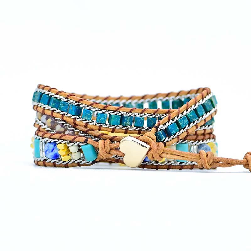 Bracelet enroulé en forme de cœur avec pierre de l'empereur