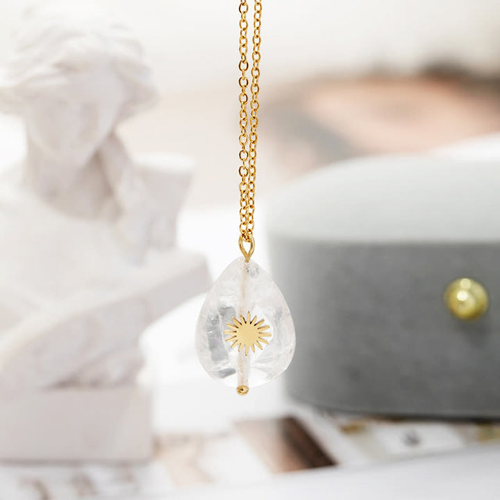 Collier de pierres précieuses de guérison en forme de goutte d'eau en hexagramme