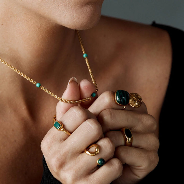 Collier torsadé de clavicule en perles de malachite naturelle Olivenorma
