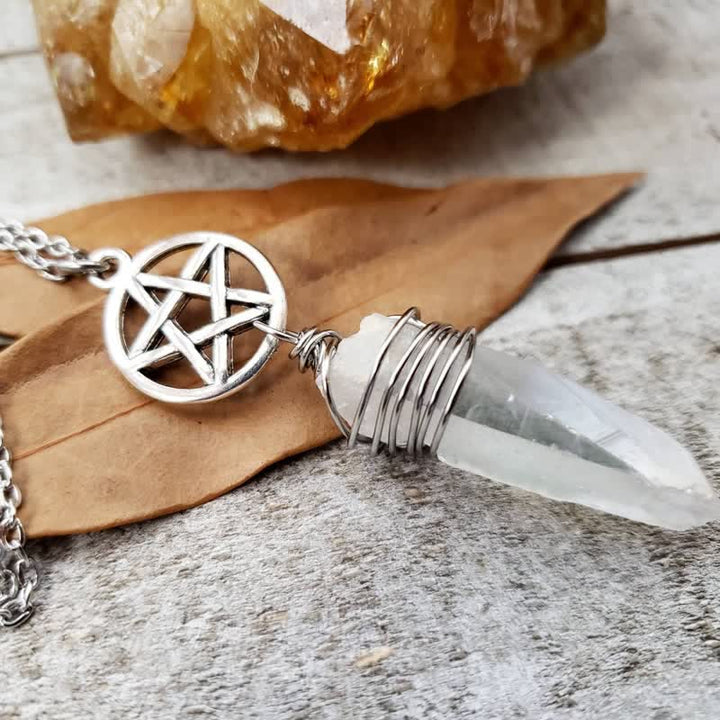 Collier de sorcière en quartz pentagramme Olivenorma 