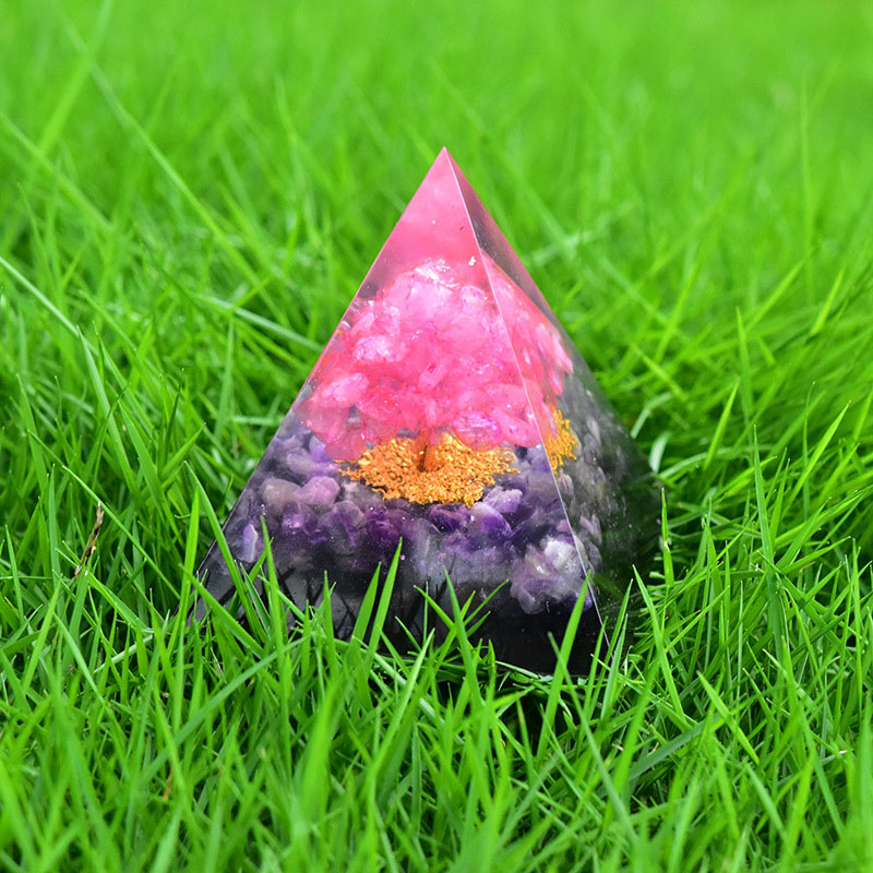 Pyramide d'orgone en obsidienne améthyste avec cristal rose Olivenorma