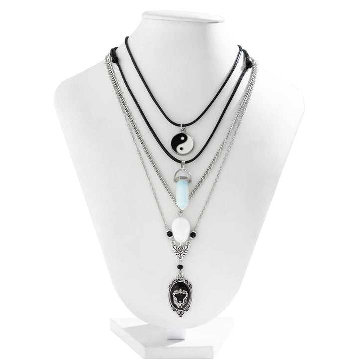 Ensemble de colliers d'Halloween avec pendentif chauve-souris en jade blanc opalite Olivenorma 