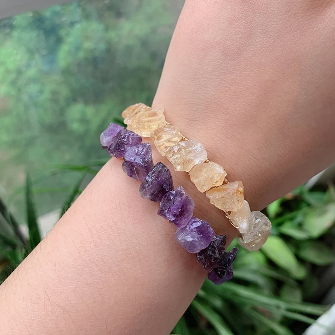 Bracelet enroulé en fil de fer avec perles de gravier en cristal naturel Olivenorma 