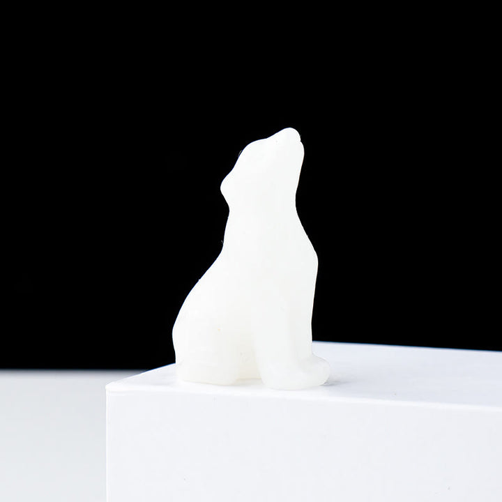 Décoration en pierre précieuse sculptée en forme de loup en cristal Olivenorma de 2 po