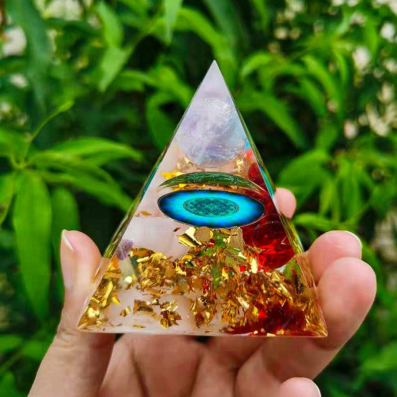 Sphère d'améthyste Olivenorma avec pyramide d'orgone en cristal rose 