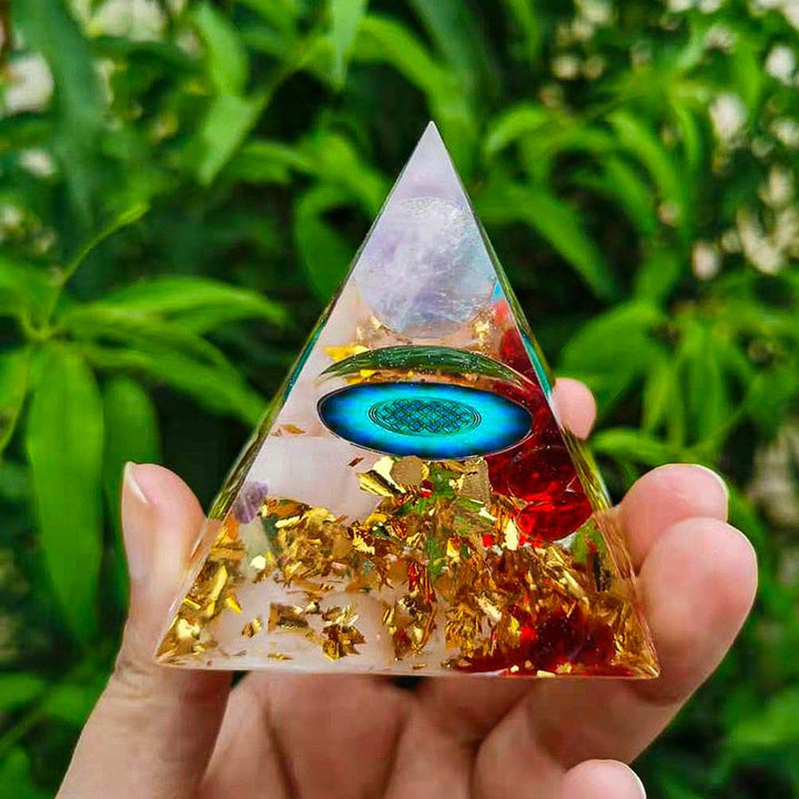 Sphère d'améthyste Olivenorma avec pyramide d'orgone en cristal rose 