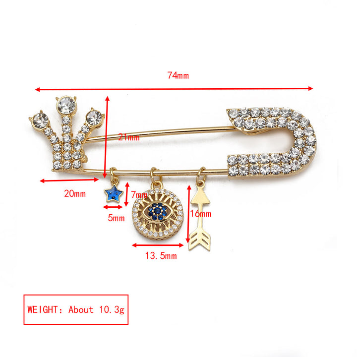 Broche en forme de cœur avec mauvais œil en zircon blanc Olivenorma 