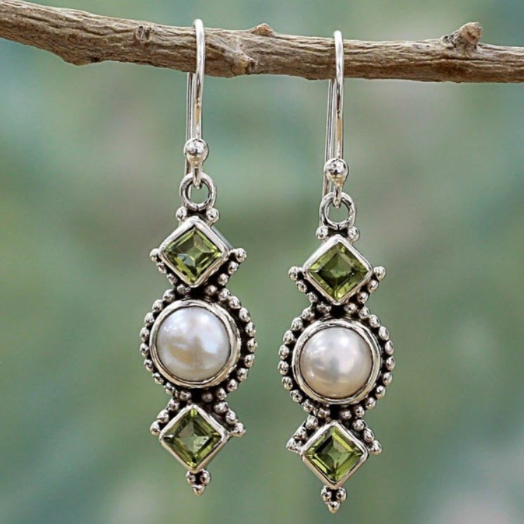 Boucles d'oreilles Olivenorma vintage en perles thaïlandaises et émeraude - Perle et émeraude - image 0