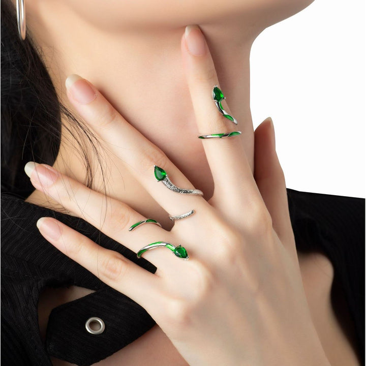 Bague manchette serpent émeraude Olivenorma