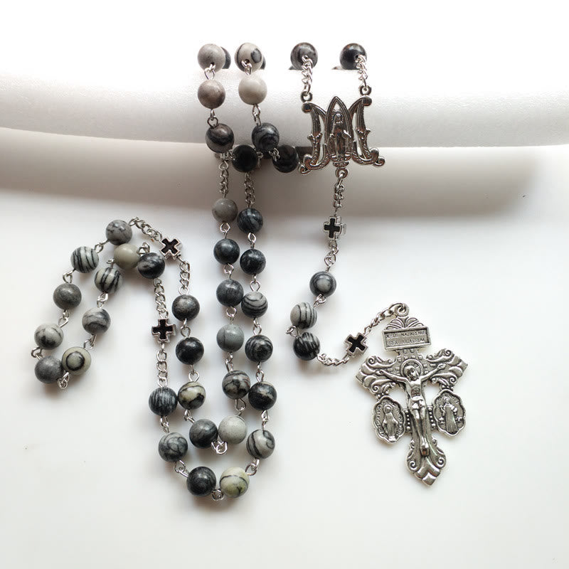 Collier chapelet en agate noire Olivenorma avec croix de la Sainte Mère 