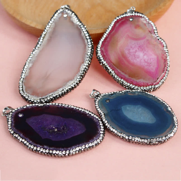 Collier en cristal naturel orné de géodes Olivenorma
