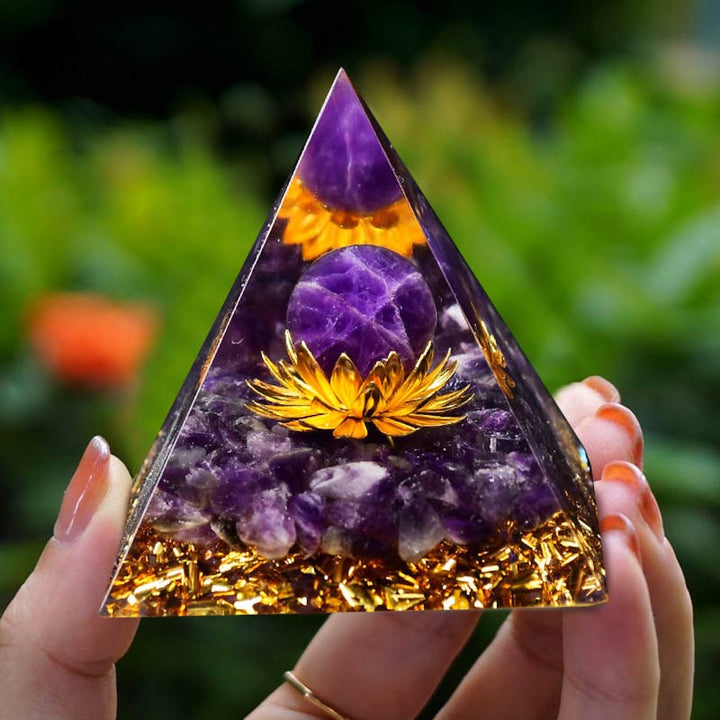Sphère d'améthyste Olivenorma Symbole de lotus Pyramide d'orgone 
