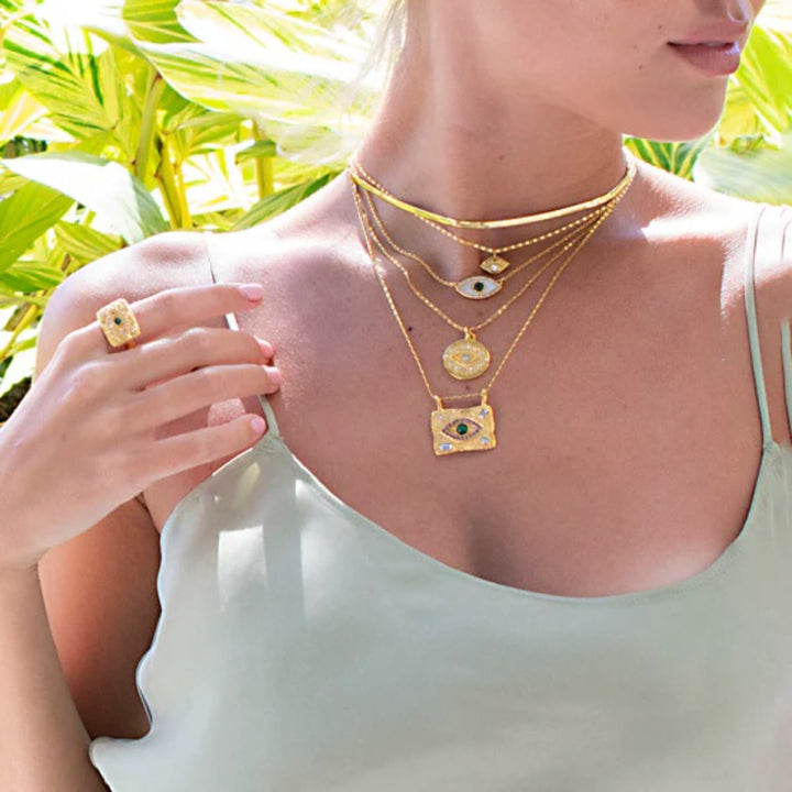 Collier pendentif amulette contre le mauvais œil en cristal naturel Olivenorma